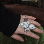 Load image into Gallery viewer, Angelic Queen- Ring size 6 1/4th
