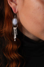 Load image into Gallery viewer, Shimmers- Earrings
