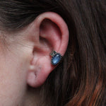 Load image into Gallery viewer, Cold breeze - Ear Cuff
