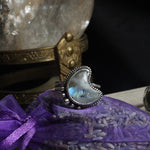 Load image into Gallery viewer, Little moon- Ring Size 8
