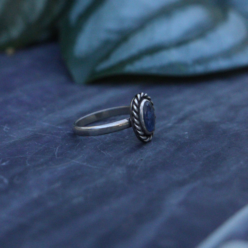 Kyanite - ring size 8