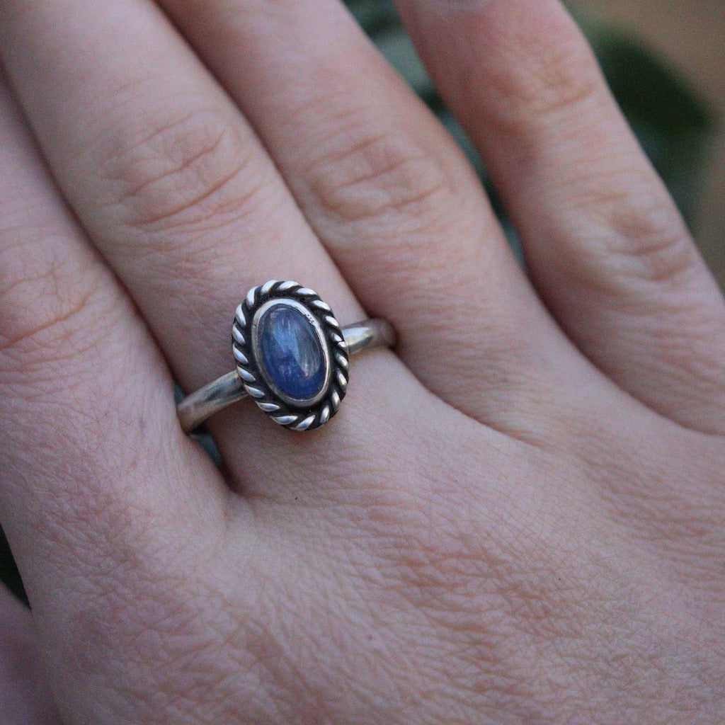 Kyanite - ring size 8