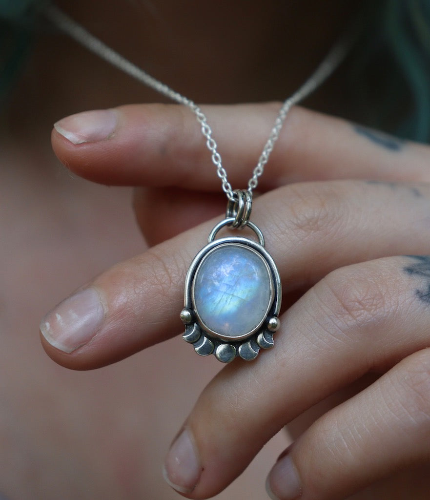 Moonstone moon-phase- Necklace