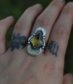 Load image into Gallery viewer, Amber Moon- RING Size 6
