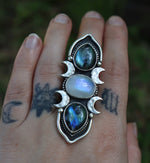 Load image into Gallery viewer, Moon rising- Ring size 6.5
