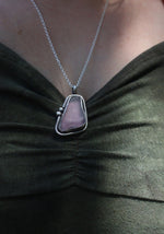 Load image into Gallery viewer, Large Purple beach-glass necklace
