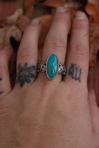 Turquoise Flower Power- ring size 9 3/4th