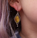 Load image into Gallery viewer, Honey drop- Amber earrings
