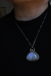 This Listing is for petite chain.