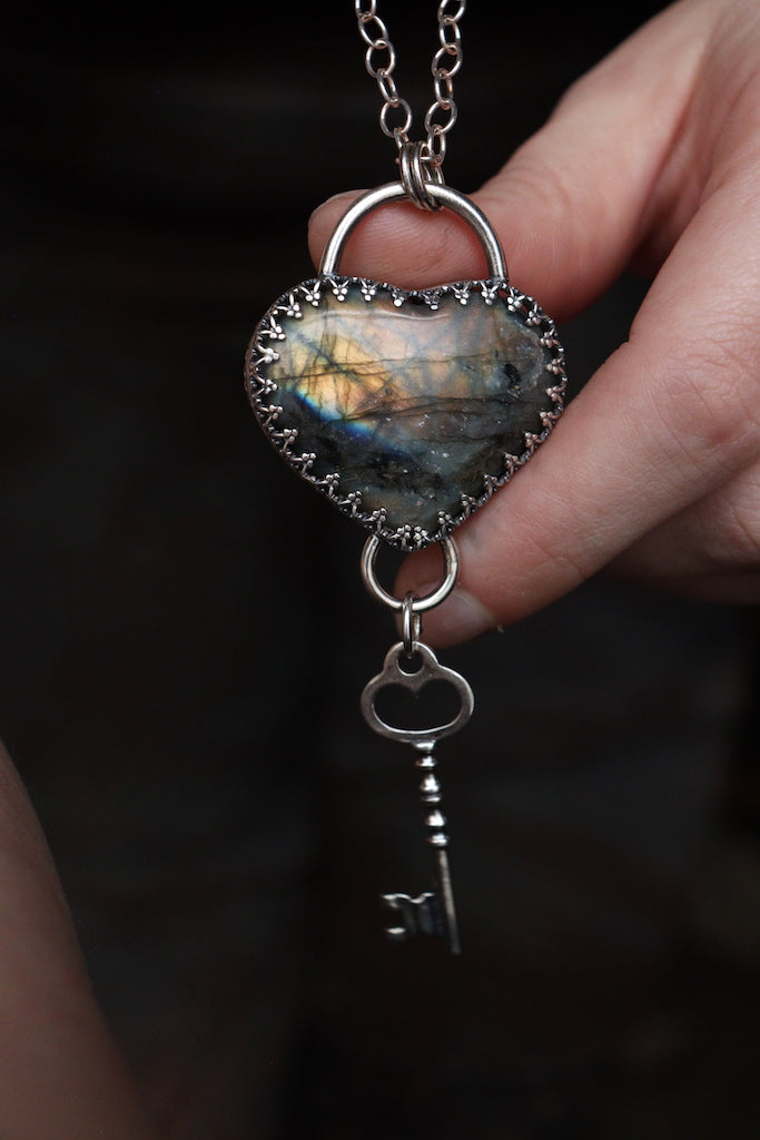 Key to my heart -pendant