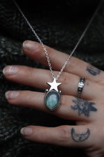 Load image into Gallery viewer, Shooting star- Necklace
