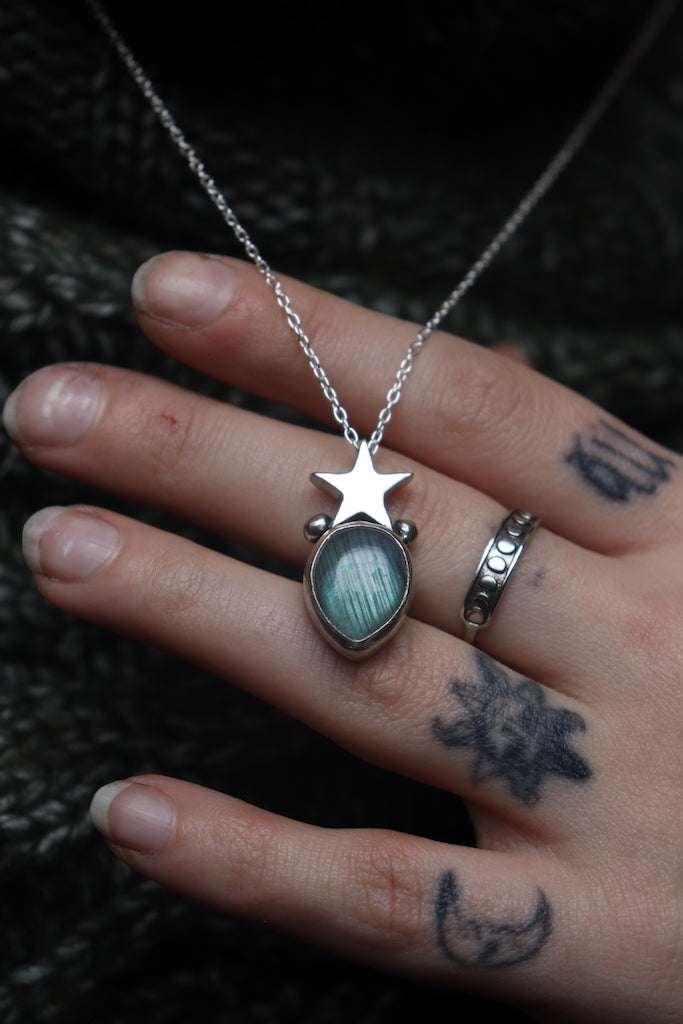 Shooting star- Necklace