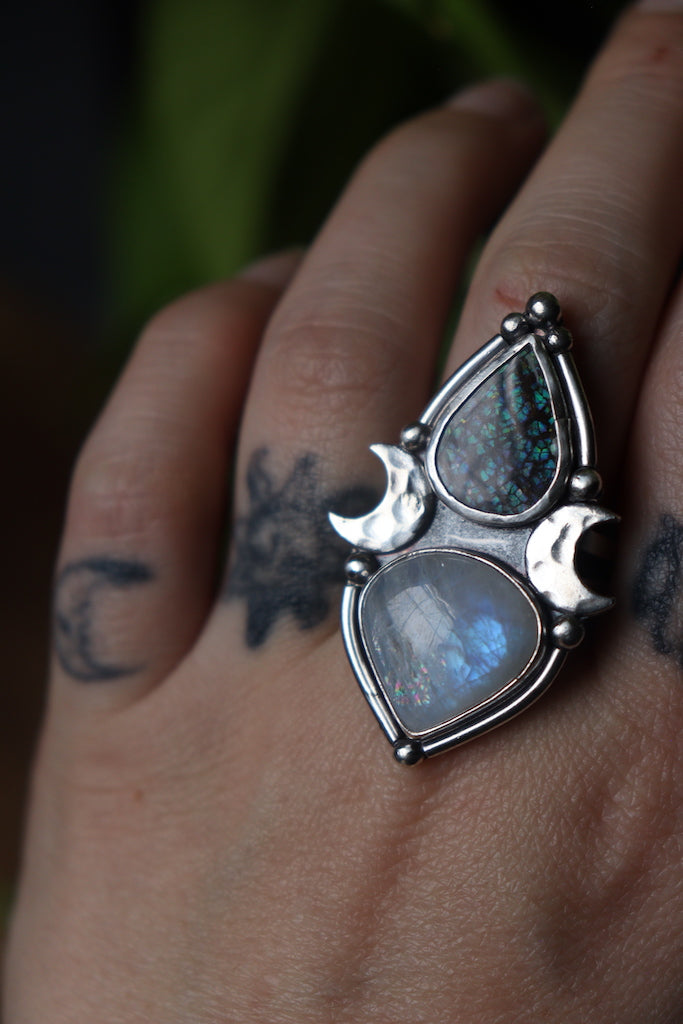Ammonite and moonstone - Ring Size 8